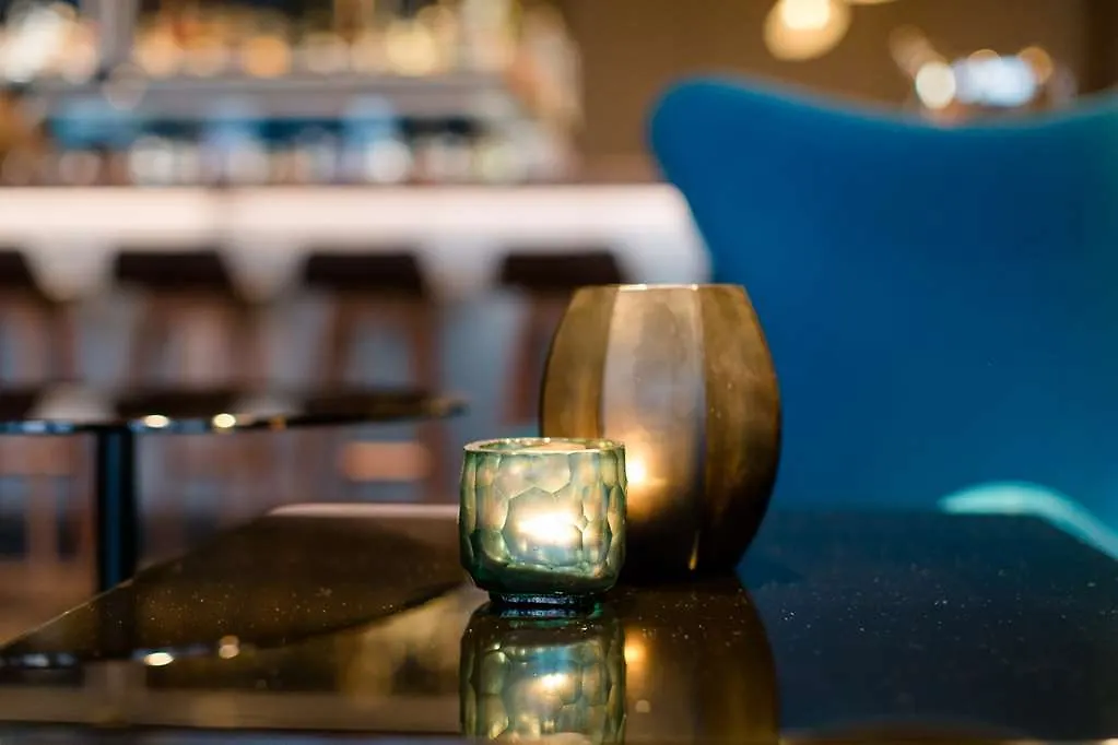 Motel One Frankfurt Airport Φραγκφούρτη 3*,